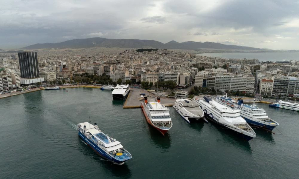 Πειραιάς: Ισπανικό εκπαιδευτικό πλοίο στο λιμάνι για τα 500 χρόνια από τον πρώτο περίπλου της Γης